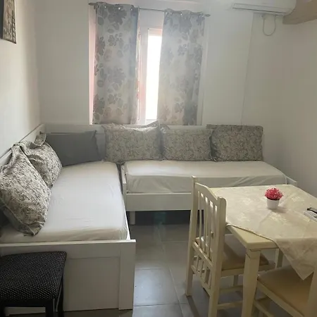 Vila Deal