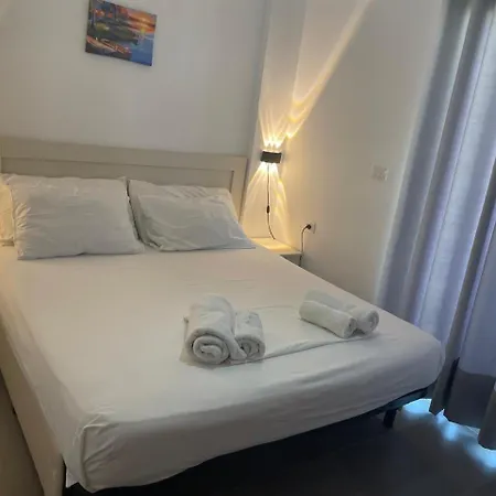 Vila Deal Гостевой дом Саранда